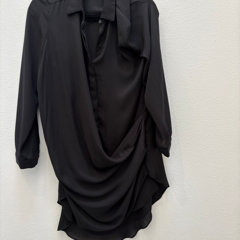 Krisa Drape Button Front Mini - Picture 7 of 7